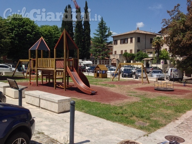 Realizzazione parco giochi ad Ascoli Piceno