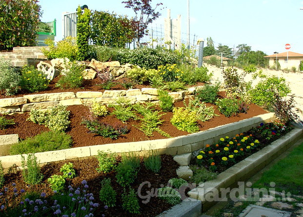 Giardino in pendenza